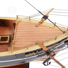 Load image into Gallery viewer, CUTTY SARK MODEL SHIP NO SAILS | Museum-quality | Fully Assembled Wooden Ship Models