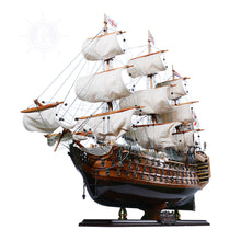 Load image into Gallery viewer, HMS Victory LIMITED EDITION Full Crooked Sails Only 100 Units Produced

