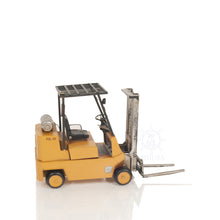 Load image into Gallery viewer, HANDMADE PROPANE FORKLIFT METAL | scale model| Miniatures |Vintage arts and crafts for decoration