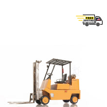 Load image into Gallery viewer, HANDMADE PROPANE FORKLIFT METAL | scale model| Miniatures |Vintage arts and crafts for decoration