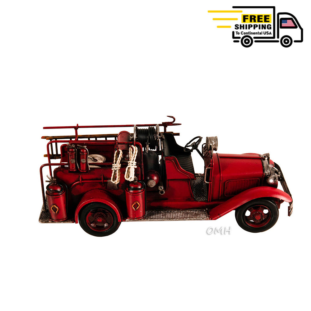 HANDMADE 1910S FIRE ENGINE TRUCK MODEL | scale model| Miniatures |Vintage arts and crafts for decoration