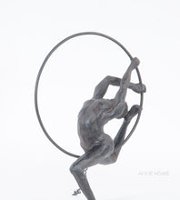 Load image into Gallery viewer, ANNE HOME - RINGS MAN DECORATIVE
