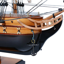 Load image into Gallery viewer, USS CONSTITUTION MODEL SHIP SMALL | Museum-quality | Fully Assembled Wooden Ship Models