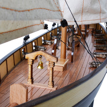 Load image into Gallery viewer, LYNX MODEL SHIP PAINTED | Museum-quality | Fully Assembled Wooden Ship Models