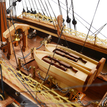Load image into Gallery viewer, USS CONSTITUTION MODEL SHIP MEDIUM | Museum-quality | Fully Assembled Wooden Ship Models