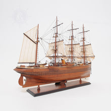 Load image into Gallery viewer, S.S GAELIC MODEL SHIP L80 | Museum-quality | Fully Assembled Wooden Ship Models