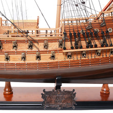 Load image into Gallery viewer, WASA MODEL SHIP MEDIUM | Museum-quality | Fully Assembled Wooden Ship Models