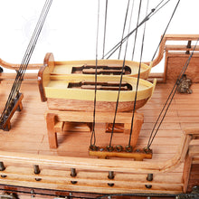 Load image into Gallery viewer, WASA MODEL SHIP MEDIUM | Museum-quality | Fully Assembled Wooden Ship Models