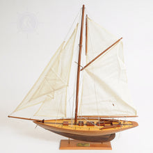 Load image into Gallery viewer, PEN DUICK SM Model Yacht | Museum-quality | Partially Assembled Wooden Ship Model