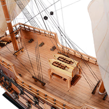 Load image into Gallery viewer, WASA MODEL SHIP EXCLUSIVE EDITION | Museum-quality | Fully Assembled Wooden Ship Models