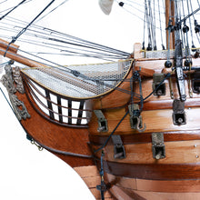 Load image into Gallery viewer, HMS VICTORY MODEL SHIP COPPER BOTTOM | Museum-quality | Fully Assembled Wooden Ship Models