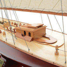 Load image into Gallery viewer, ENDEAVOUR XL Model Yacht | Museum-quality | Partially Assembled Wooden Ship Model