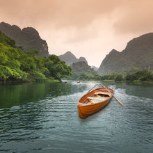 Load image into Gallery viewer, LITTLE BEAR WITH MATTE FINISH 10' | Wooden Dinghy