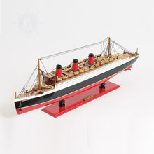 Load image into Gallery viewer, QUEEN MARY CRUISE SHIP MODEL MIDSIZE WITH DISPLAY CASE| Museum-quality Cruiser| Fully Assembled Wooden Model Ship