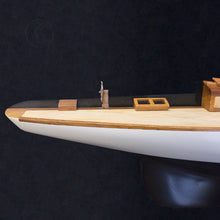 Load image into Gallery viewer, SHAMROCK BROWN/WHITE PAINTED HALF-HULL MODEL BOAT YACHT HANDMADE