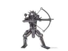 Load image into Gallery viewer, METAL PREDATOR WITH BOW & ARROW