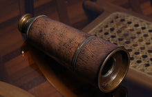 Load image into Gallery viewer, HANDHELD TELESCOPE IN WOOD BOX | Magnifying power | Vintage arts and crafts for decoration