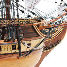 Load image into Gallery viewer, USS CONSTITUTION MODEL SHIP EXCLUSIVE EDITION | Museum-quality | Fully Assembled Wooden Ship Models