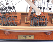 Load image into Gallery viewer, CUTTY SARK MODEL SHIP SMALL | Museum-quality | Fully Assembled Wooden Ship Models