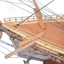 Load image into Gallery viewer, CUTTY SARK MODEL SHIP SMALL | Museum-quality | Fully Assembled Wooden Ship Models
