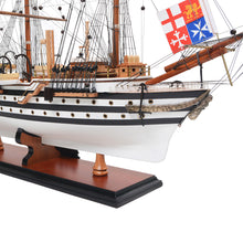 Load image into Gallery viewer, AMERIGO VESPUCCI MODEL SHIP PAINTED MEDIUM | Museum-quality | Fully Assembled Wooden Ship Models