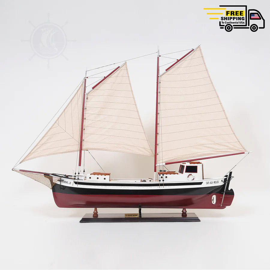 LA GASPÉSIENNE PAINTED | Museum-quality | Fully Assembled Wooden Ship Model