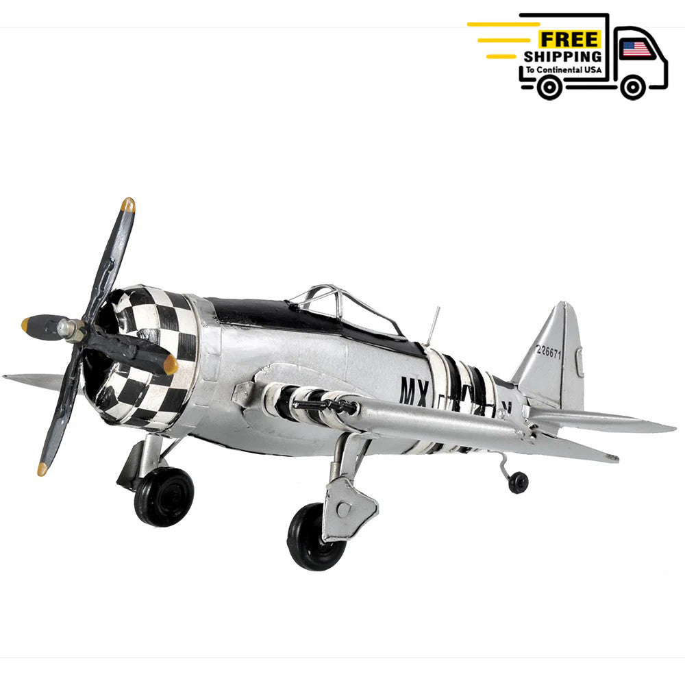 1943 REPUBLIC P-47 BOMBER-FIGHTER | scale model aircraft | Miniatures |Vintage arts and crafts for decoration