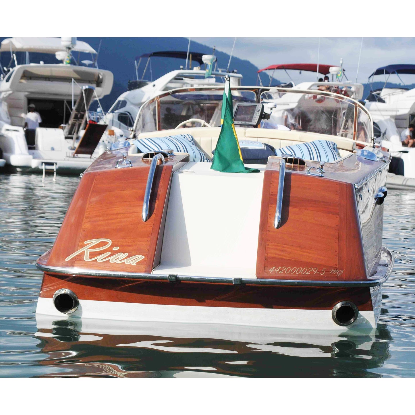 Speedboat V1 27ft Inspired by Riva Aquarama | Custom Build Deposit