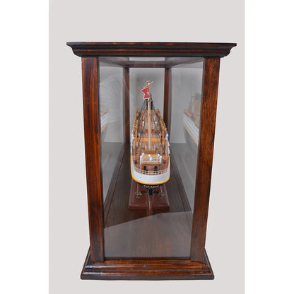Display Case for Cruise Liner Midsize Classic Brown
