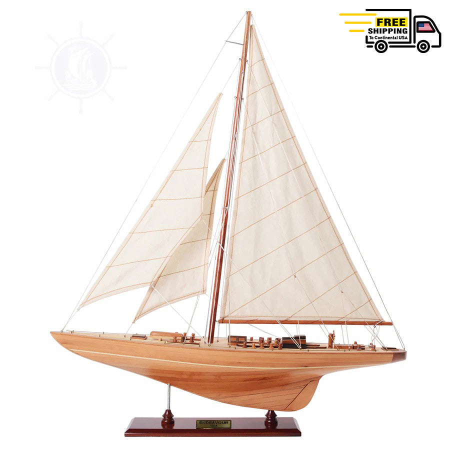 ENDEAVOUR SM Model Yacht | Museum-quality | Partially Assembled Wooden Ship Model