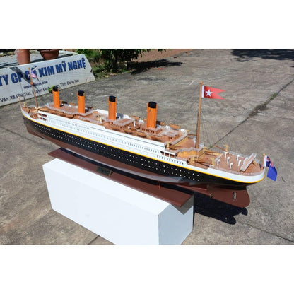 Old Modern Handicrafts Titanic Painted XXL Exclusive Edition Cruiseship Model – Handmade Nautical Décor Gift - 78.7L x 8.9W x 27.6H Inches