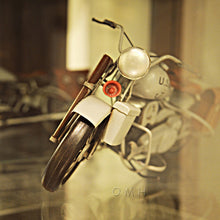 Load image into Gallery viewer, 1942 INDIAN MODEL 741 GREY MOTORCYCLE 1:7 | scale model aircraft | Miniatures |Vintage arts and crafts for decoration
