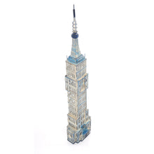 Load image into Gallery viewer, EMPIRE STATE BUILDING SAVING BOX | scale model aircraft | Miniatures |Vintage arts and crafts for decoration
