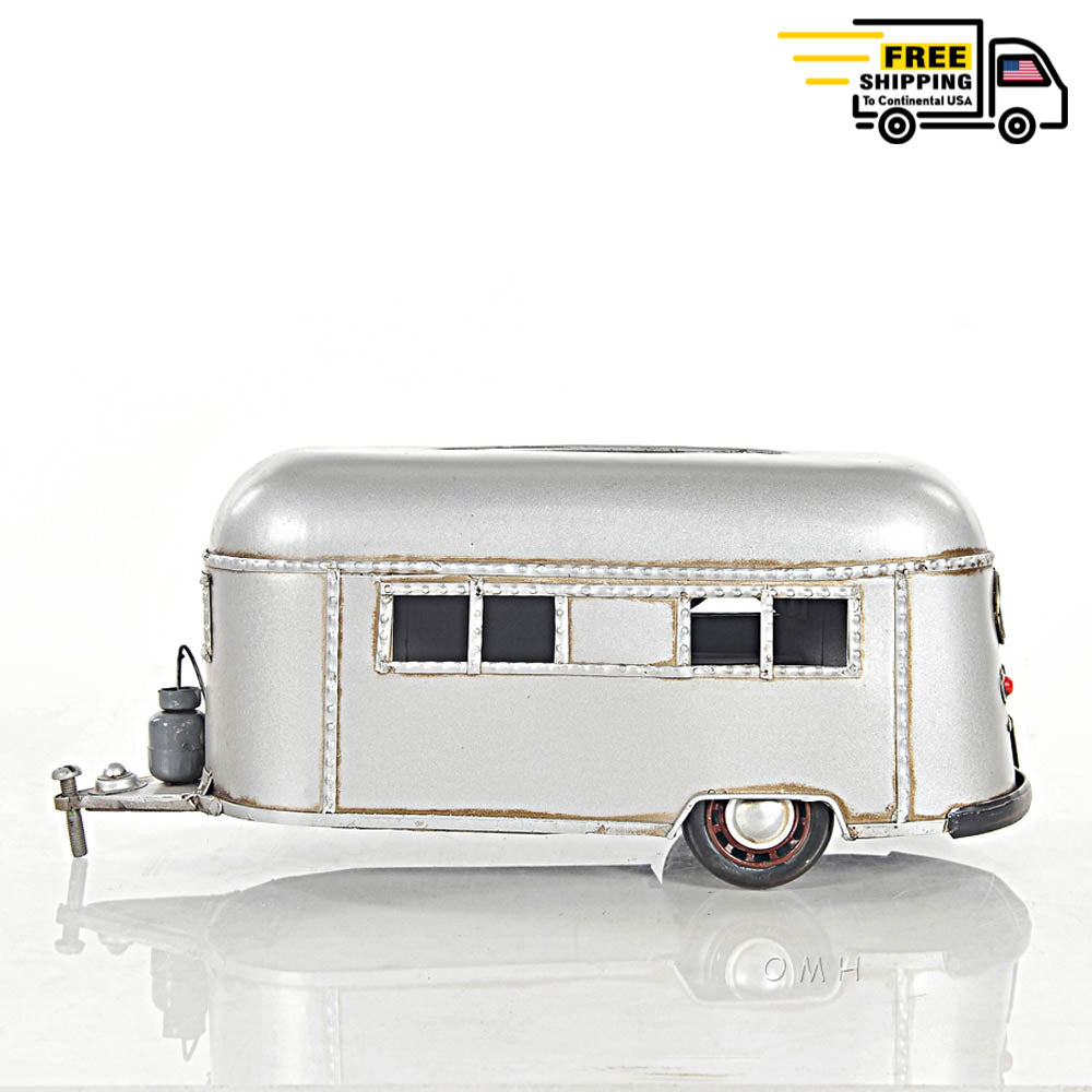 CAMPING TRAILER TISSUE HOLDER | scale model aircraft | Miniatures |Vintage arts and crafts for decoration