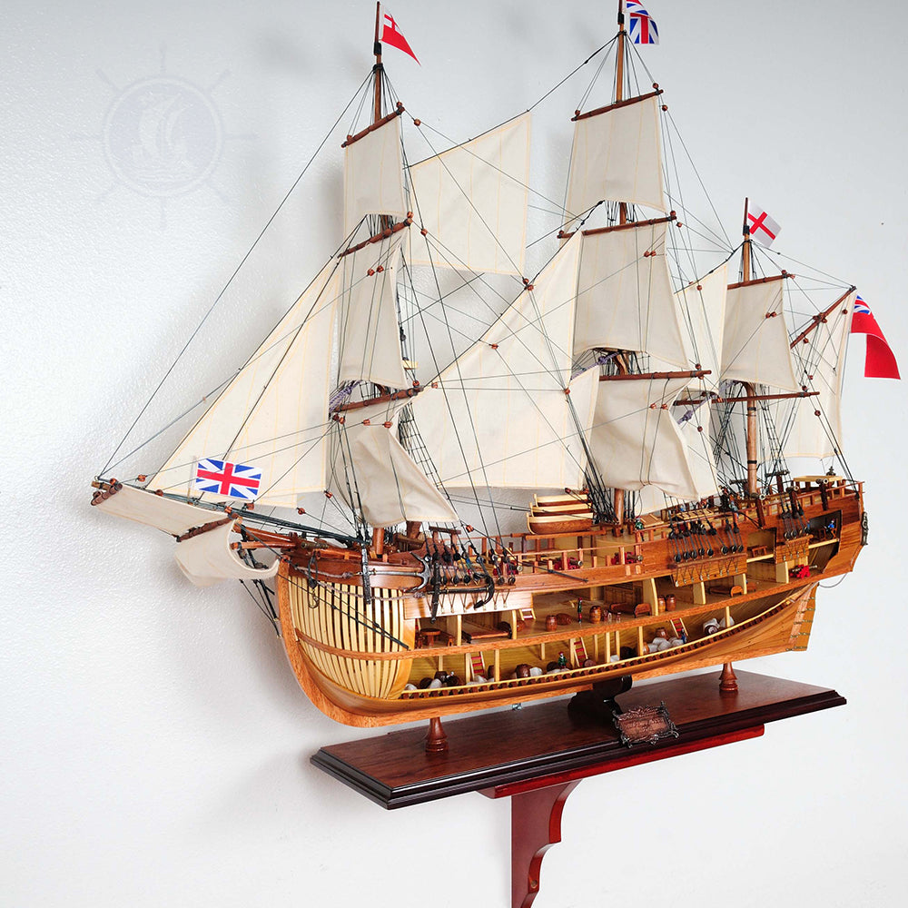 WALL MOUNT DISPLAY | HIGH QUALITY| Multi sizes and style available