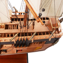 Load image into Gallery viewer, HMS ENDEAVOUR MODEL SHIP OPEN HULL | Museum-quality | Fully Assembled Wooden Ship Models
