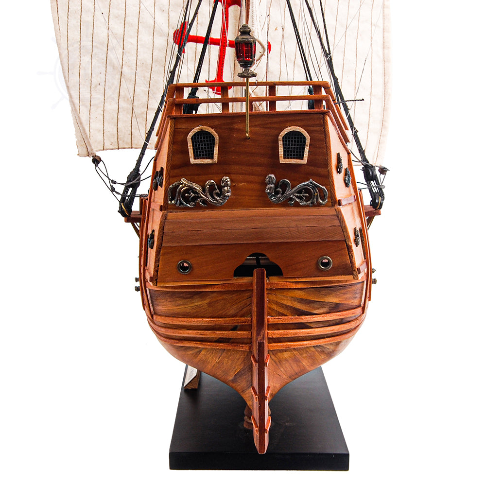 SANTA MARIA MODEL SHIP | Museum-quality | Fully Assembled Wooden Ship Models