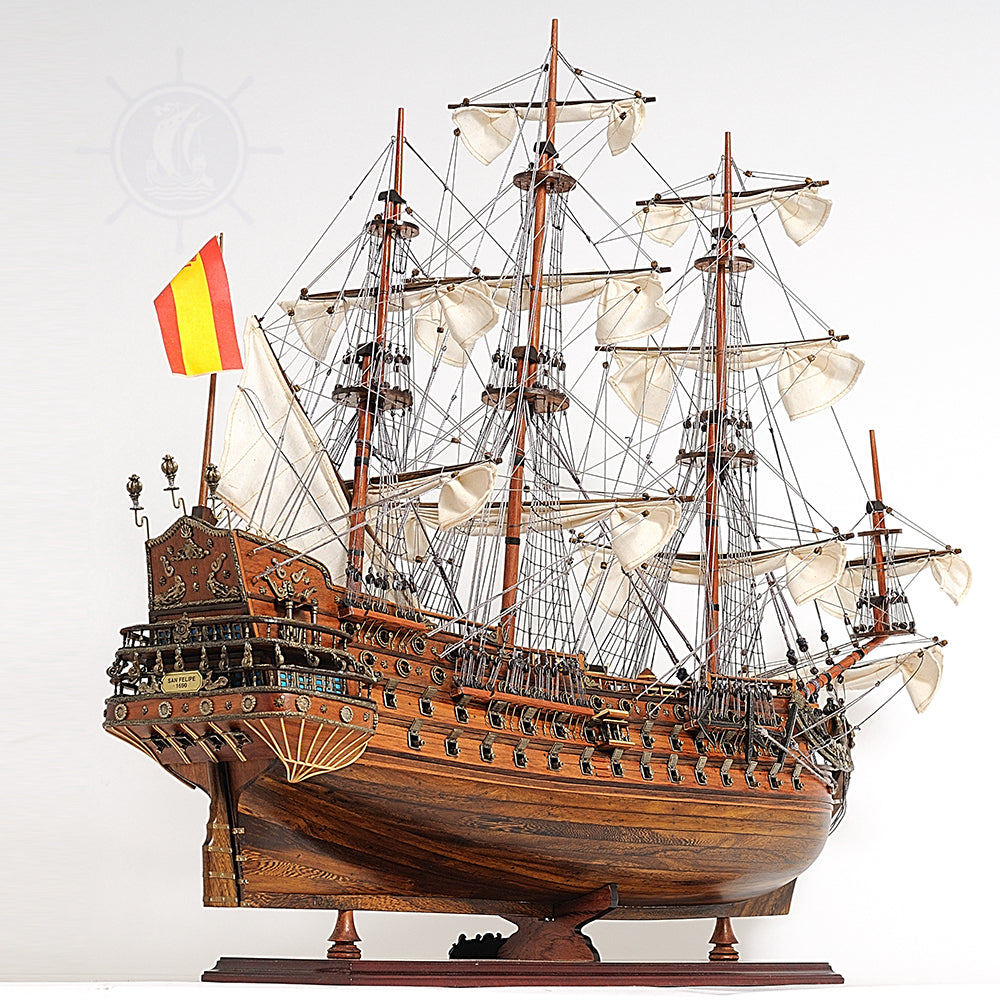 SAN FELIPE MODEL SHIP LARGE WITH TABLE TOP DISPLAY CASE | Museum-quality | Fully Assembled Wooden Ship Models