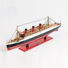 Load image into Gallery viewer, QUEEN MARY CRUISE SHIP MODEL MIDSIZE WITH DISPLAY CASE| Museum-quality Cruiser| Fully Assembled Wooden Model Ship
